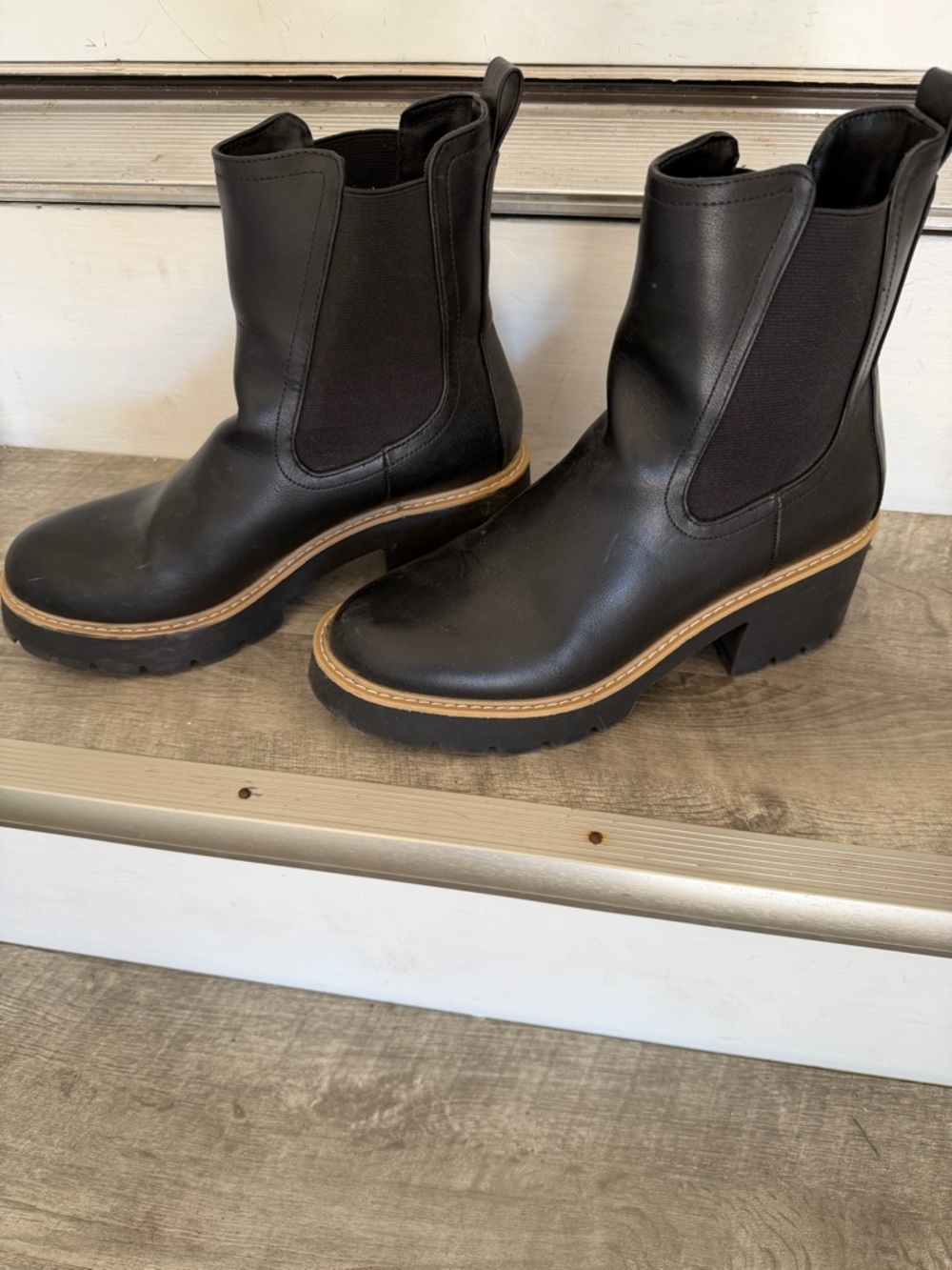 Dolce Vita Black Leather Platform Chelsea Booties with Tan Trim - Picture 3 of 6